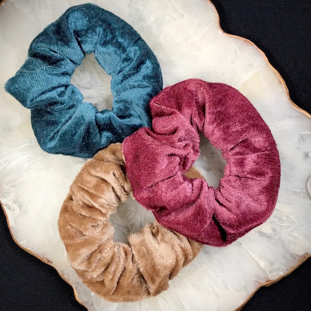 💋 3 Velvet Scrunchies: rose, tan, teal.  NWOT